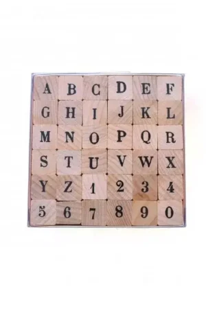 Oferta Especial Set de 36 sellos de abecedario en madera mayúsculas Artemio