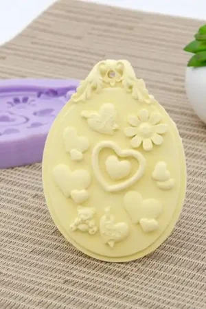 Edición Limitada MOLDE SILICONA LG CORAZÓN Y FLORES 10.5x7.5x1 CM