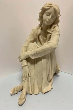 MARMOLINA, ELISA SENTADA 23 CM Ordena Ya