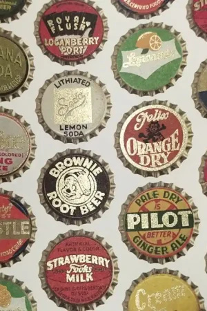 Premium PAPEL DECORATIVO ROSSI CAPS 50x70 CM