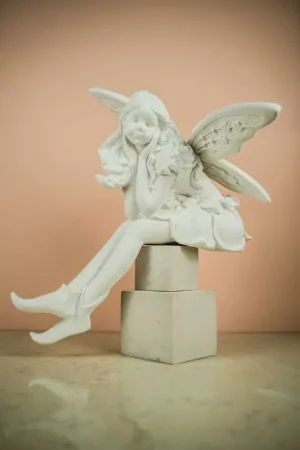 ESCAYOLA, NINFA PIES COLGANDO 33 CM Última Oportunidad