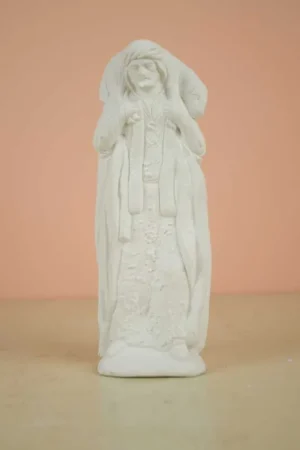 Compra Ahora ESCAYOLA, PASTOR CON BORREGO A HOMBROS 19 CM