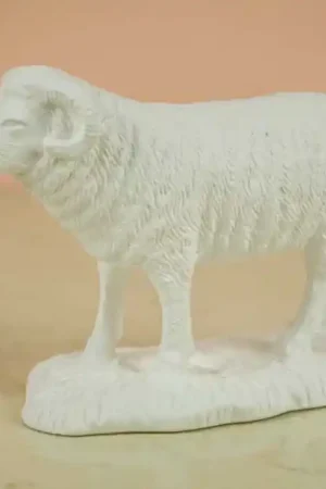 Alta Calidad ESCAYOLA, CABRA CON CUERNOS 10 CM