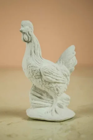 Imprescindible (Must-Have) ESCAYOLA, GALLINA PLANTADA 9 CM