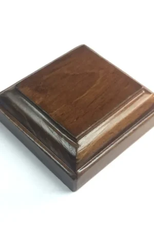 Mejor Calidad PEANA MADERA ABEDUL CUADRADA 6x6 CM