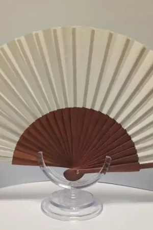 Comprar En Línea ABANICO MADERA PERAL 23 CM TELA CRUDO