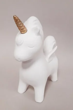 Nuevo Modelo FIGURA INFANTIL DE ESCAYOLA UNICORNIO ALADO 20 CM