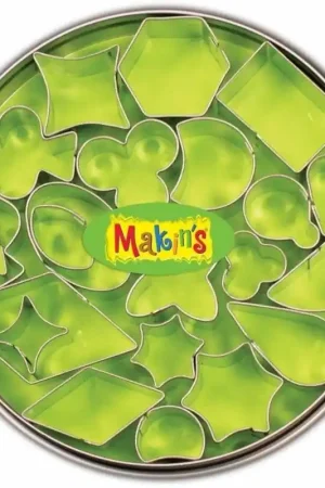 Descuento SET DE CORTADORES FIGURAS MAKINS