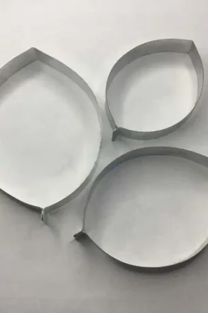 Compra Ahora 3 CORTADORES METALICOS LYDIA Nº 23