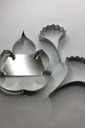 Oferta De Temporada 3 CORTADORES METALICOS LYDIA Nº 61