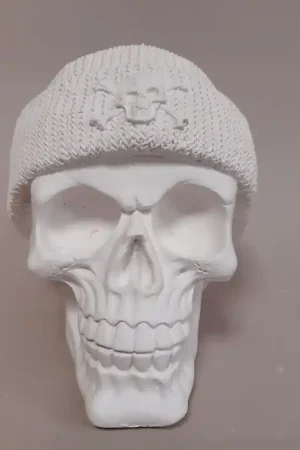 FIGURA DE ESCAYOLA CALAVERA GORRO 13 CM Lujoso