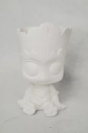 FIGURA INFANTIL DE ESCAYOLA GROOT 11CM De Moda